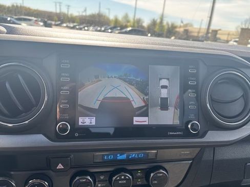 Used 2023 Toyota Tacoma TRD Sport w/ Advanced Technology Package image 11