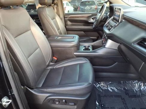 Used 2021 Chevrolet Tahoe LT w/ LT Signature Package image 25