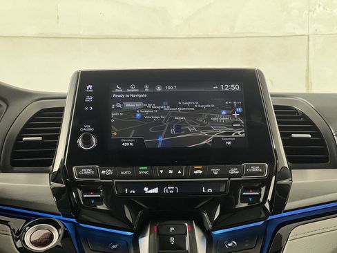 Used 2023 Honda Odyssey Touring image 20
