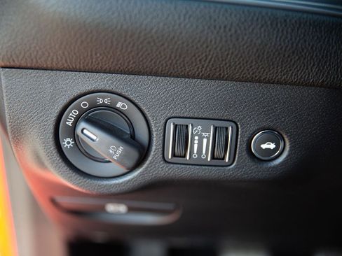 Used 2023 Dodge Challenger R/T Scat Pack RWD image 18
