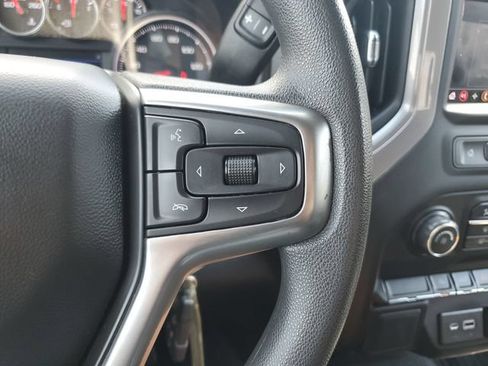 Used 2022 Chevrolet Silverado 1500 Custom w/ Safety Confidence Package AWD/4WD image 21