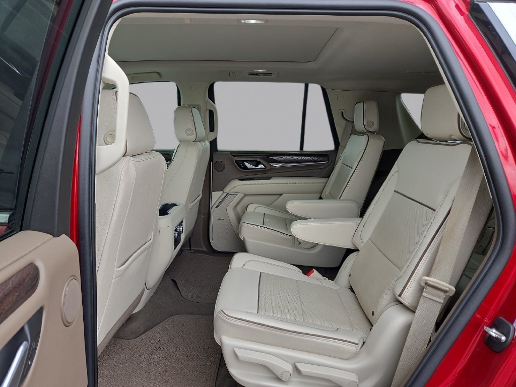 Used 2023 GMC Yukon Denali AWD/4WD image 11