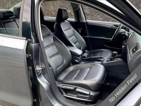 Used 2018 Volkswagen Jetta Wolfsburg Edition FWD image 7