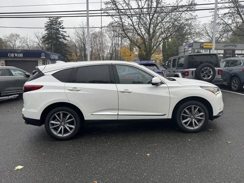 Used 2023 Acura RDX w/ Technology Package image 4