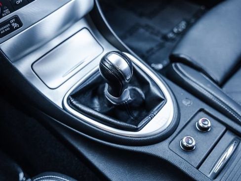 Used 2013 INFINITI G37 Sport RWD image 12