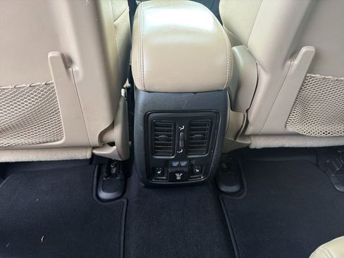 Used 2020 Dodge Durango GT image 22