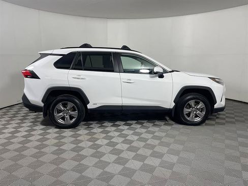 Certified 2023 Toyota RAV4 XLE w/ XLE Grade Weather Package AWD/4WD image 8