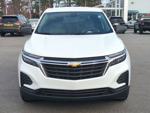 Used 2022 Chevrolet Equinox LS w/ LS Convenience Package image 8