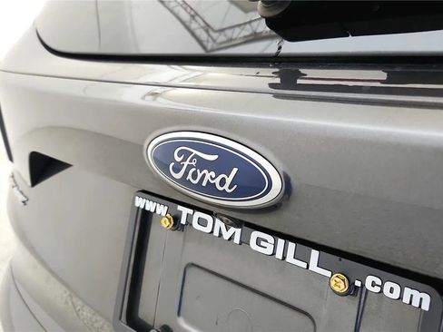 Used 2018 Ford Escape SE AWD/4WD image 16