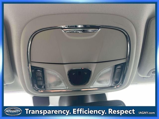 Used 2021 Jeep Cherokee Limited AWD/4WD image 32
