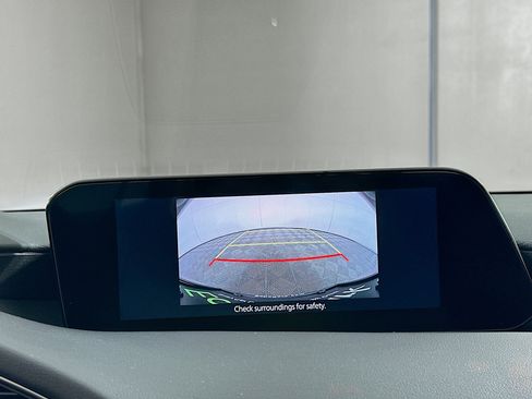 Used 2025 MAZDA MAZDA3 s image 21