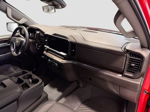 Certified 2024 Chevrolet Silverado 1500 LT AWD/4WD image 24