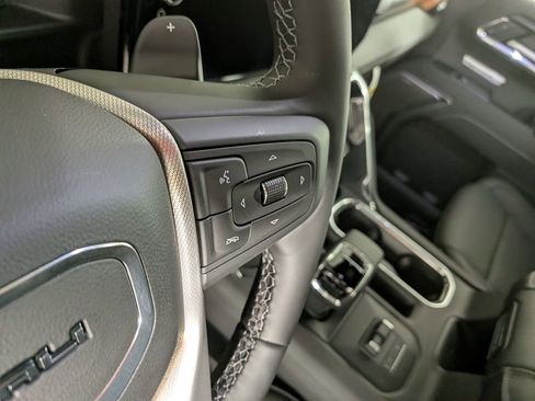 New 2026 GMC Sierra 1500 Denali w/ Denali Reserve Package AWD/4WD image 22