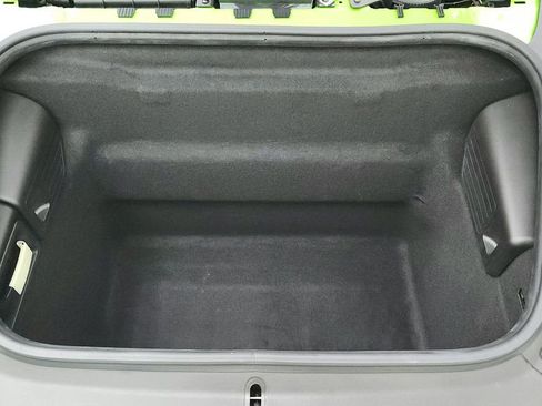 Used 2019 Porsche 911 GT3 RS image 33