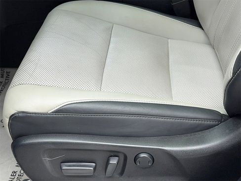 Used 2017 Lexus RX 350 FWD w/ Premium Package image 37