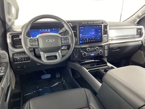 Used 2024 Ford F350 Lariat w/ Lariat Ultimate Package AWD/4WD image 20