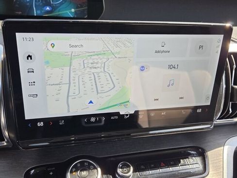 Used 2025 Ford Expedition Max Platinum w/ Driver's Package image 23