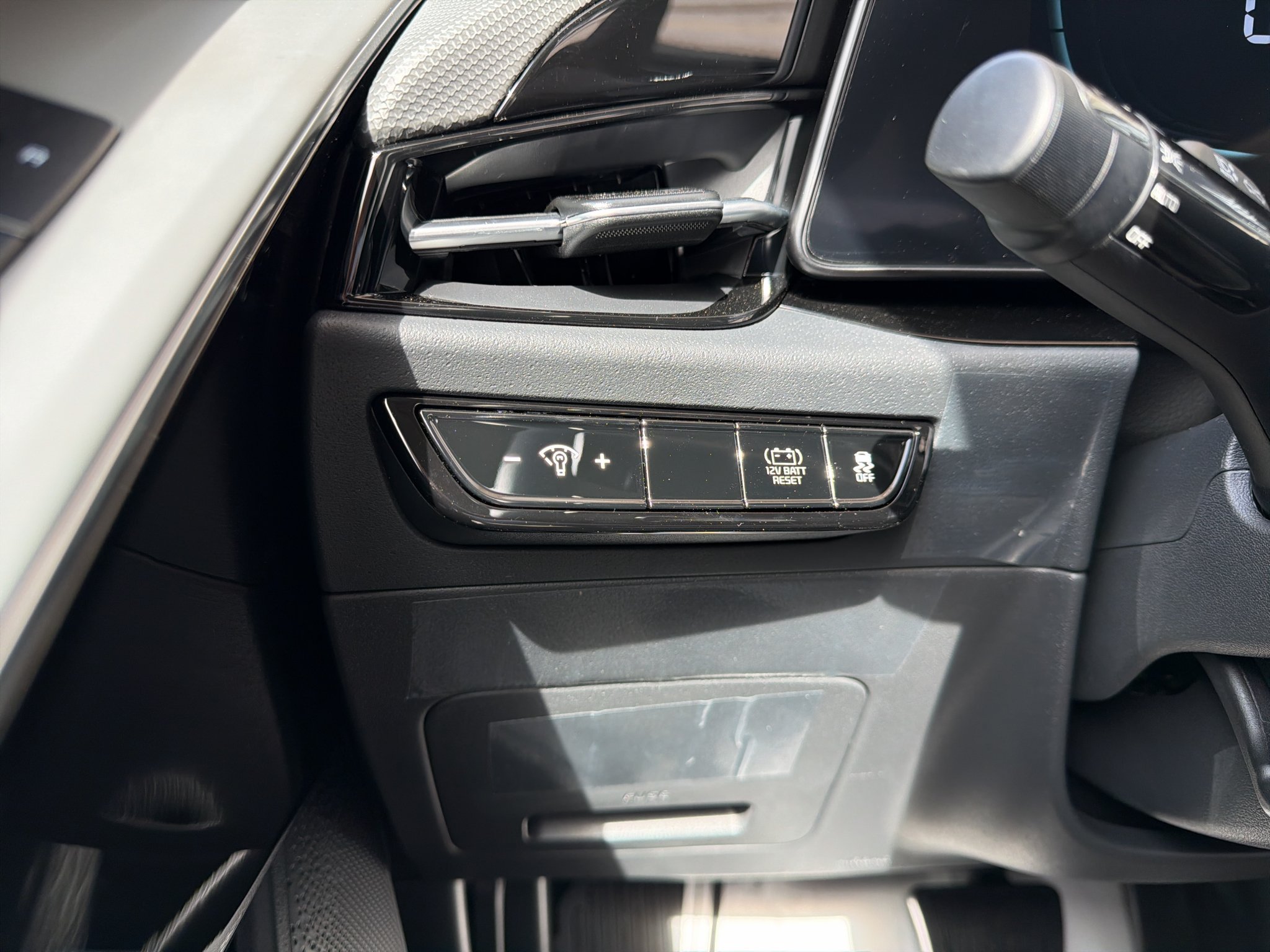 New 2026 Kia Niro EX FWD image 27