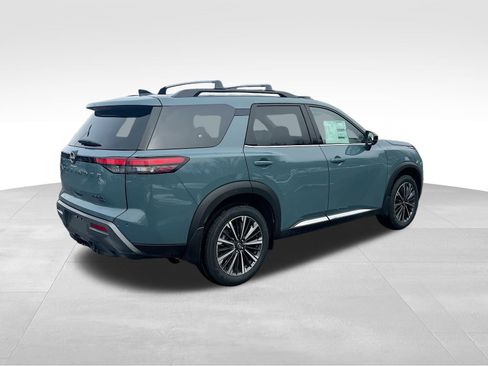 New 2026 Nissan Pathfinder Platinum w/ Cargo Package image 7