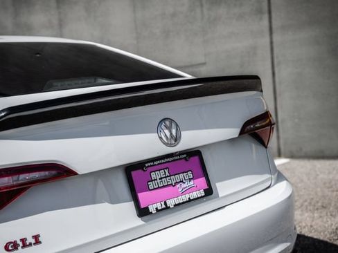Used 2020 Volkswagen Jetta GLI FWD image 33