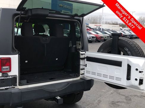 Used 2018 Jeep Wrangler Sport image 8