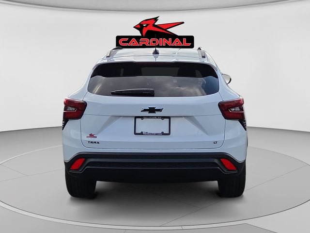 New 2026 Chevrolet Trax LT w/ Driver Confidence Package FWD image 4