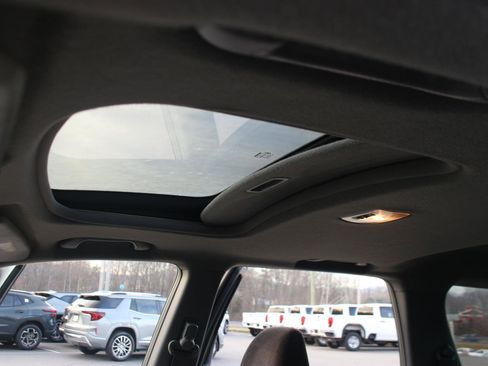 Used 2005 Honda CR-V EX image 27