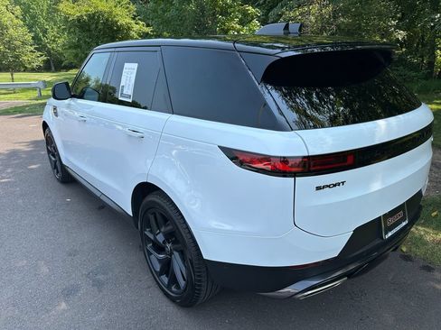 Used 2023 Land Rover Range Rover Sport SE AWD/4WD image 22