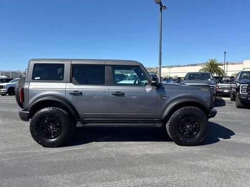 Certified 2022 Ford Bronco Wildtrak AWD/4WD image 5