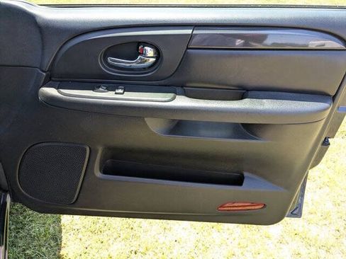 Used 2007 GMC Envoy SLE RWD image 29