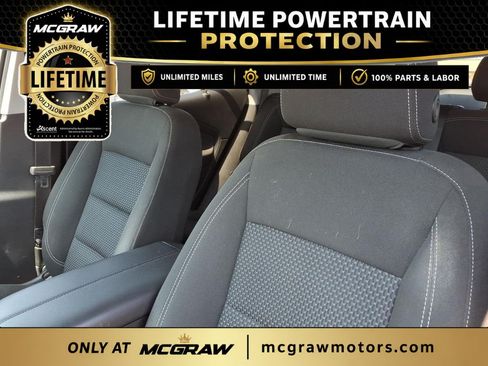 Used 2023 GMC Terrain SLE w/ Elevation Edition FWD image 13