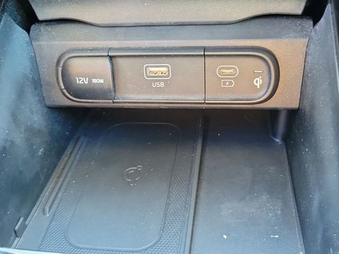 Used 2025 Kia Telluride S AWD/4WD image 36
