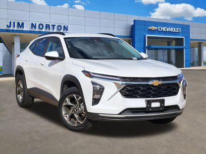Used 2025 Chevrolet Trax LT