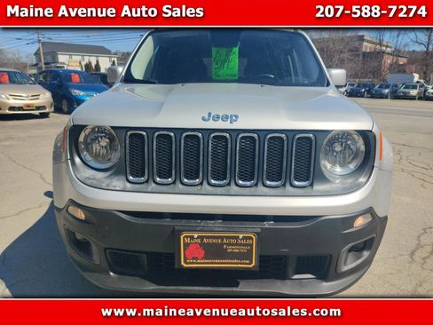 Used 2015 Jeep Renegade Latitude AWD/4WD image 1