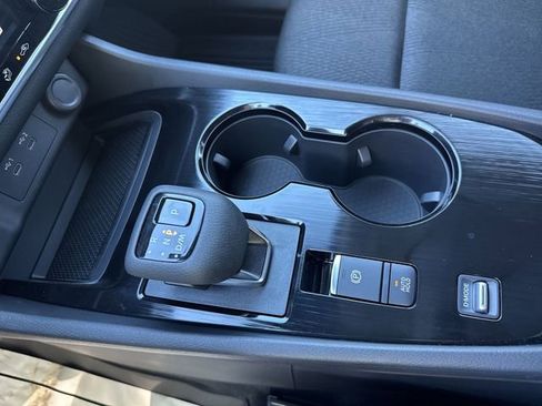 New 2026 Nissan Rogue SV FWD image 24