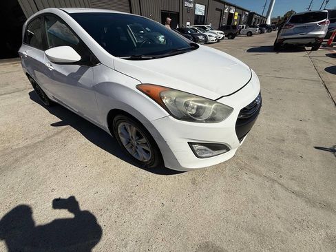 Used 2014 Hyundai Elantra GT image 6
