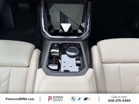 Used 2025 BMW X3 xDrive30i w/ Premium Package image 12