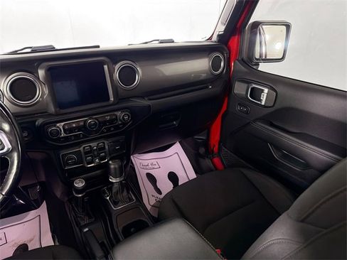 Used 2021 Jeep Wrangler Unlimited Sahara w/ Uconnect 4C Nav & Sound Group image 23