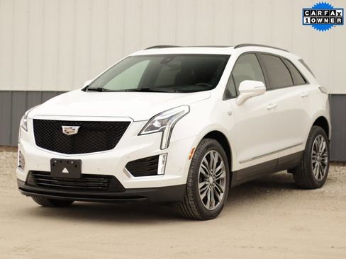 Used 2020 Cadillac XT5 Sportv image 3