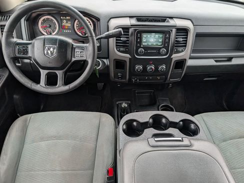 Used 2017 RAM 2500 Tradesman w/ Chrome Appearance Group image 8