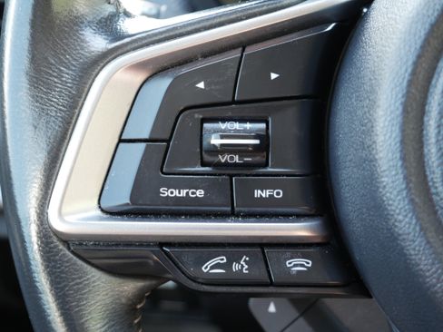Used 2023 Subaru Forester Premium AWD/4WD image 25