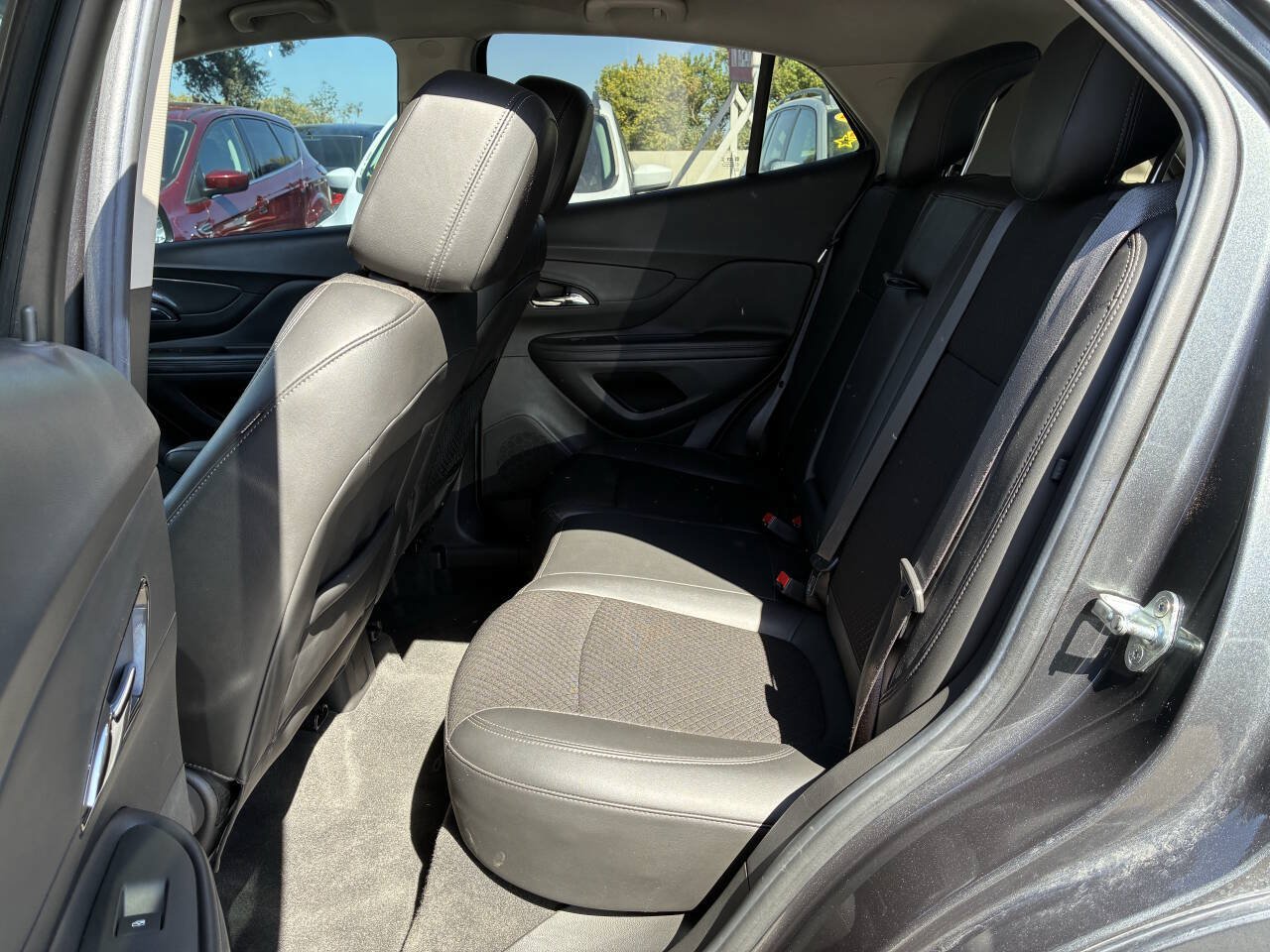 Used 2017 Buick Encore Preferred FWD image 4