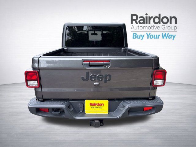 Used 2023 Jeep Gladiator Sport AWD/4WD image 6