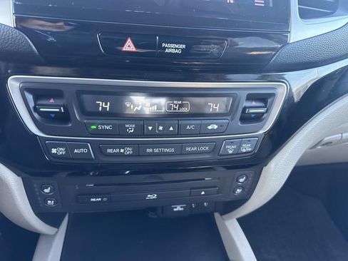 Used 2016 Honda Pilot Elite image 36