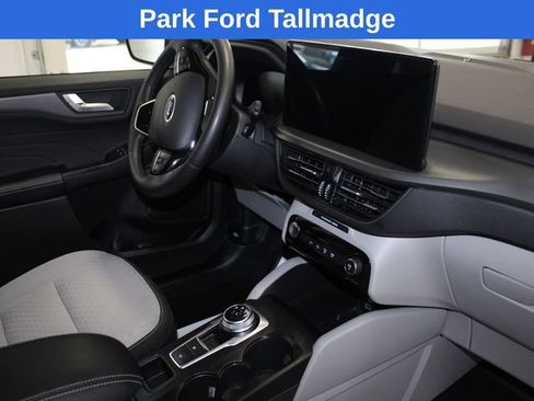 Used 2023 Ford Escape Active w/ Tech Pack #2 AWD/4WD image 25