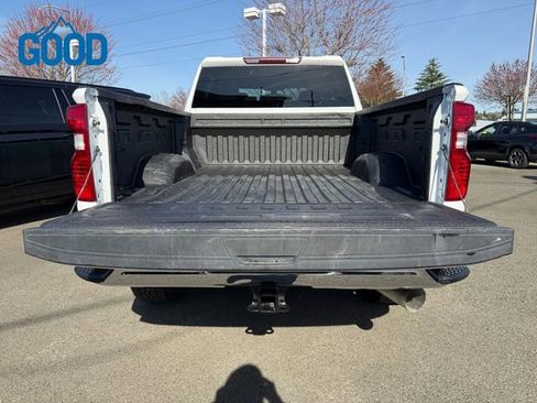Used 2021 Chevrolet Silverado 2500 LT w/ Z71 Off-Road Package image 29