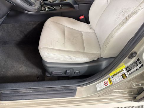 Used 2014 Toyota Avalon XLE FWD image 14