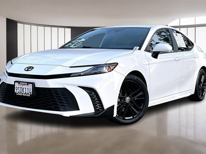 Used 2025 Toyota Camry SE