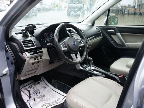 Used 2017 Subaru Forester 2.5i Limited image 12