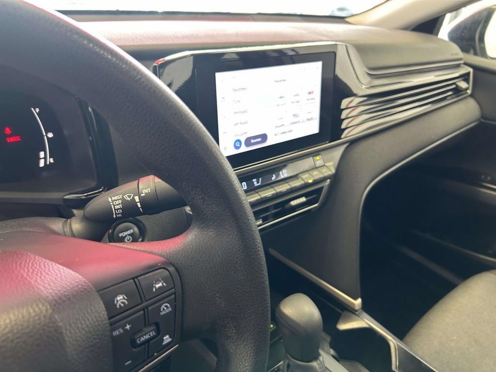 Certified 2025 Toyota Camry LE FWD image 21